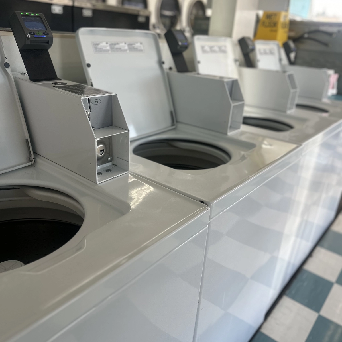 Highway IMG 9547 1200X1200