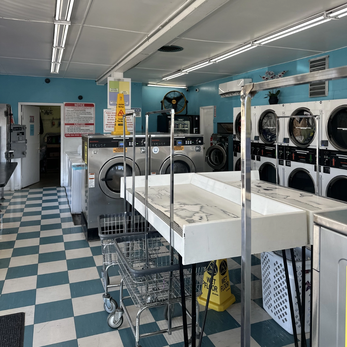 Highway IMG 4804 1200X1200